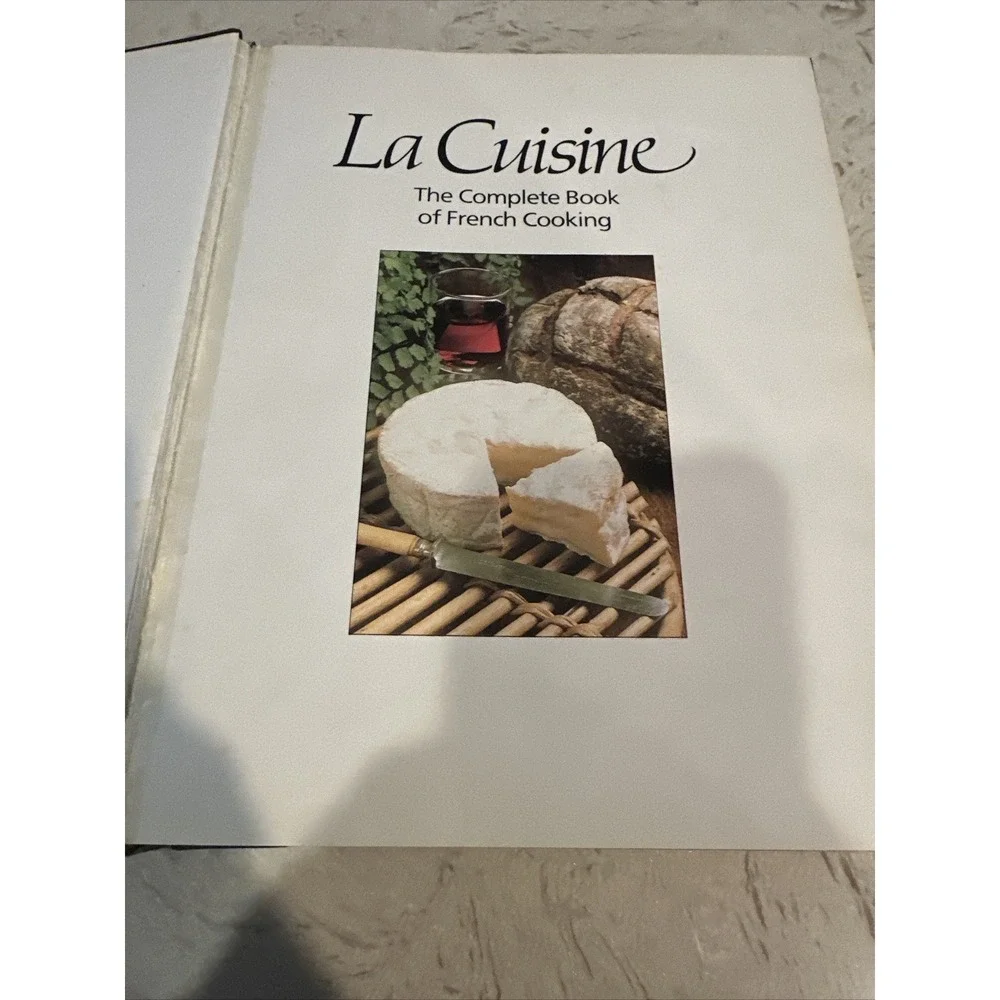 LA CUCINA: THE‎ COMPLETE BOOK OF ITALIAN COOKING By Myra Street - Hardcover *VTG